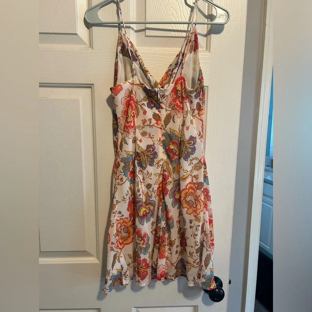 Runaway the Label Sienna Dress- Fleur - Picture 3 of 4